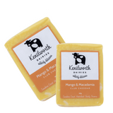 Club Cheddar - Kenilworth Dairies Mango & Macadamia
